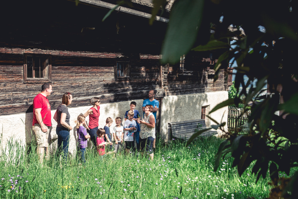 alte hütte am feld